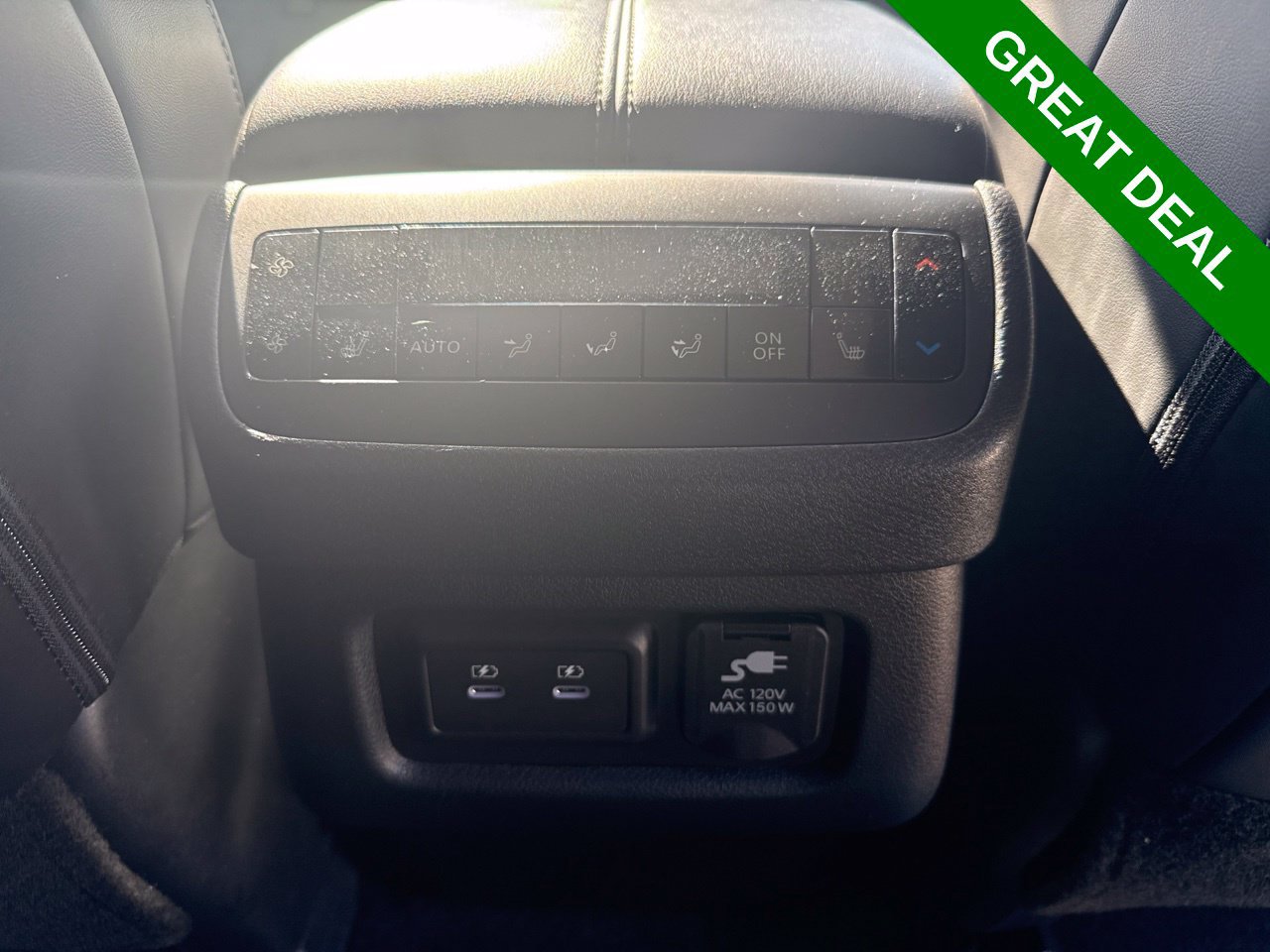 Used 2026 Nissan Pathfinder Platinum w/ Accent Package AWD/4WD image 25