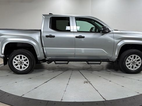 Certified 2024 Toyota Tacoma SR image 6