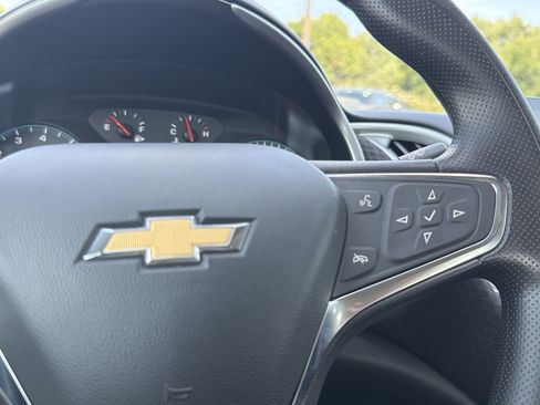 Used 2024 Chevrolet Malibu LT FWD image 11
