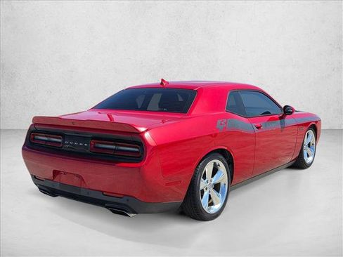 Used 2015 Dodge Challenger R/T Plus RWD image 5