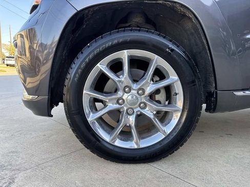 Used 2015 Jeep Grand Cherokee Summit image 5