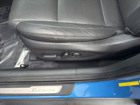 Used 2016 Hyundai Tucson Limited w/ Option Group 03 FWD image 22
