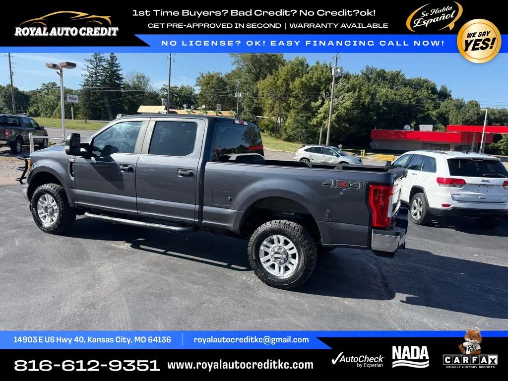 Used 2017 Ford F250 XL w/ STX Appearance Package AWD/4WD image 5