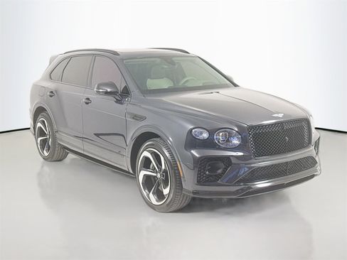 Certified 2023 Bentley Bentayga image 1