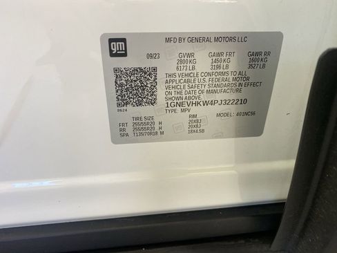 Certified 2023 Chevrolet Traverse LT w/ LT Premium Package image 43