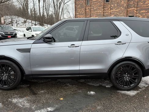 Used 2020 Land Rover Discovery HSE image 5