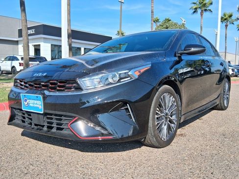 Used 2024 Kia Forte GT-Line w/ GT-Line Premium Package image 3