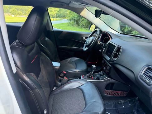 Used 2018 Jeep Compass Trailhawk image 18