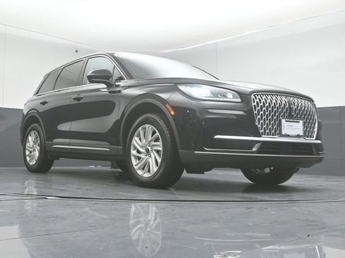 Certified 2024 Lincoln Corsair AWD image 36