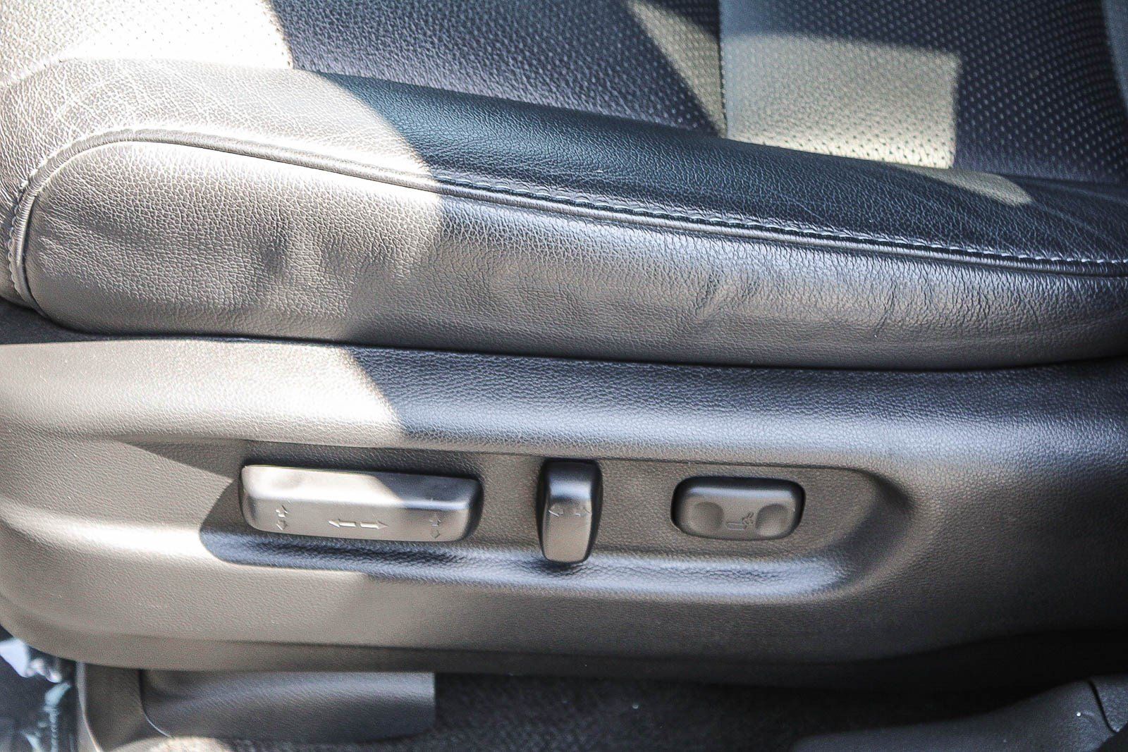 Certified 2025 Honda Passport EX-L image 23
