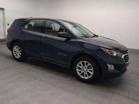 Used 2019 Chevrolet Equinox LS FWD image 11