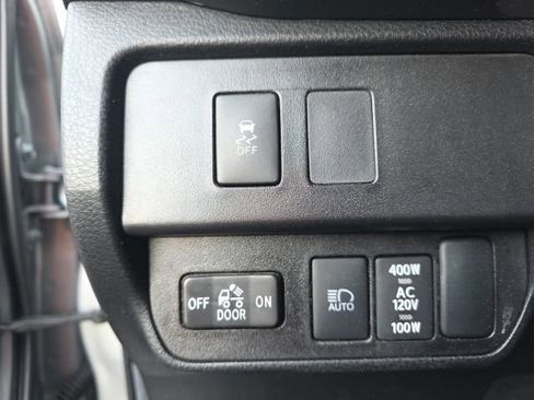 Certified 2023 Toyota Tacoma TRD Sport image 17