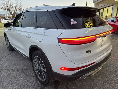 Used 2023 Lincoln Corsair Reserve image 7