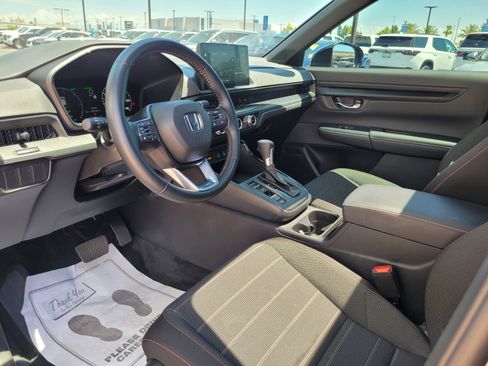 Used 2026 Honda CR-V Sport image 10