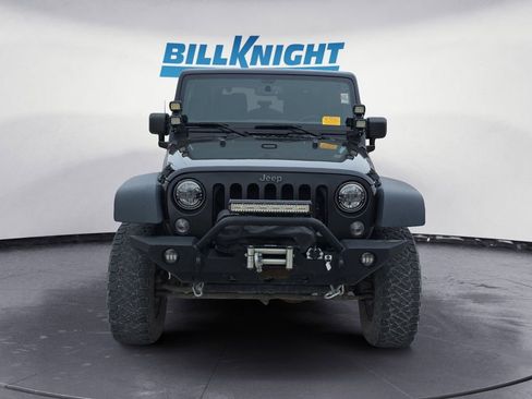 Used 2016 Jeep Wrangler Sport image 8