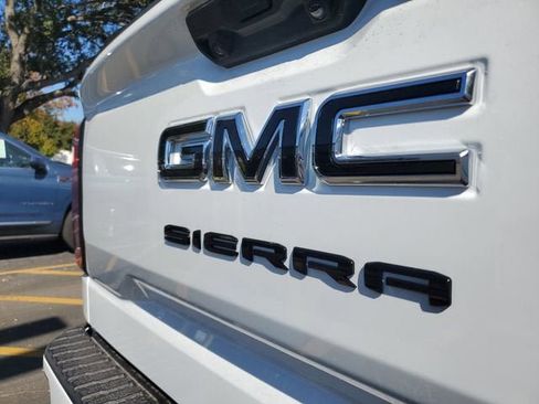 New 2026 GMC Sierra 1500 Elevation w/ Preferred Package image 7