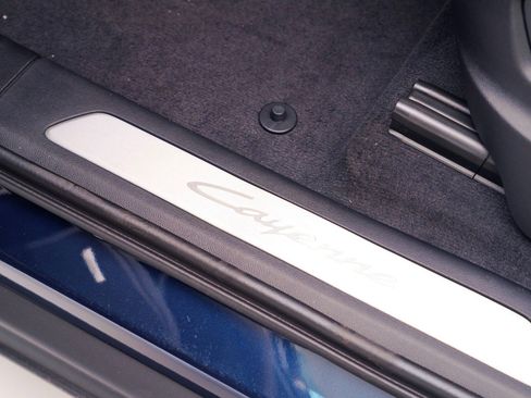 New 2026 Porsche Cayenne Coupe image 14