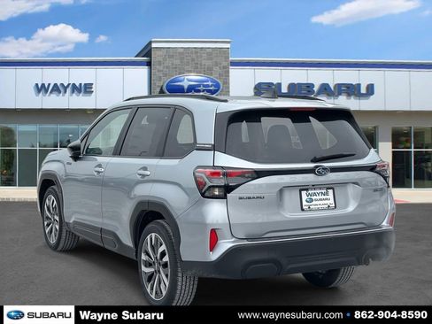 New 2025 Subaru Forester Touring image 3