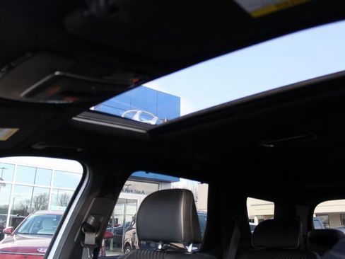 Used 2023 Hyundai Palisade Calligraphy image 25