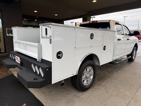 Used 2022 RAM 2500 Tradesman w/ Special Service Vehicle Group image 7