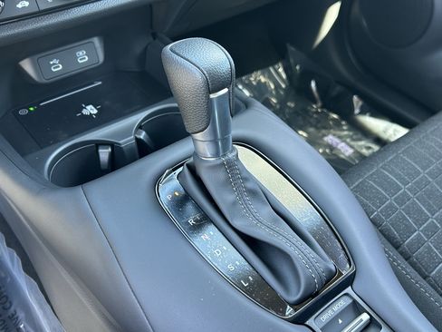 New 2027 Honda HR-V LX image 17