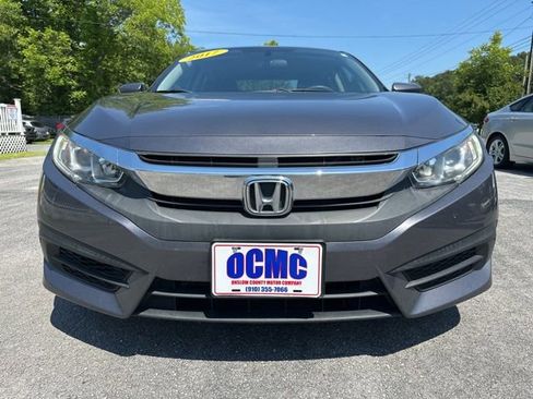 Used 2017 Honda Civic EX image 2