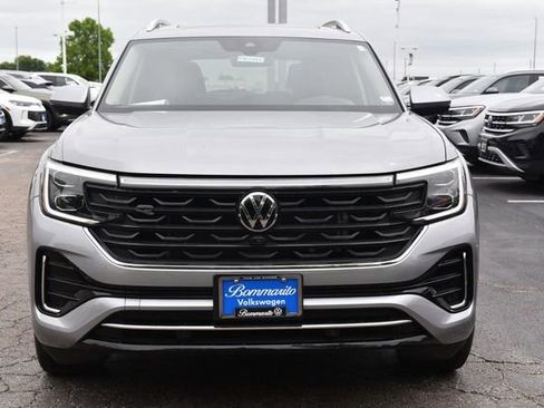 Certified 2024 Volkswagen Atlas SEL Premium R-Line AWD/4WD image 4