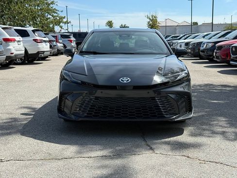 Used 2025 Toyota Camry XSE w/ Premium Plus Package FWD image 2