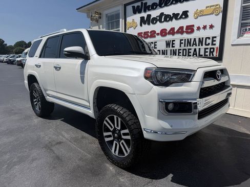 Used 2016 Toyota 4Runner Limited AWD/4WD image 2