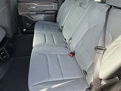 Used 2021 RAM 1500 Big Horn image 12
