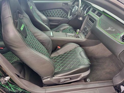 Used 2013 Ford Mustang GT w/ GT Track Pkg image 18