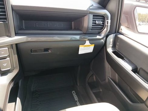 Used 2022 Ford F150 XL w/ STX Black Appearance Package AWD/4WD image 33