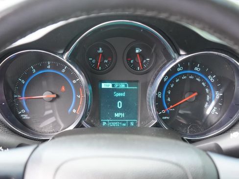 Used 2016 Chevrolet Cruze LTZ FWD image 18