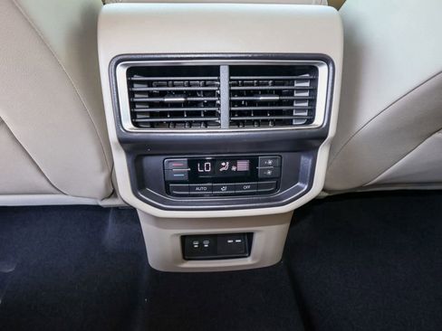 New 2026 Volkswagen Atlas SE AWD/4WD image 17
