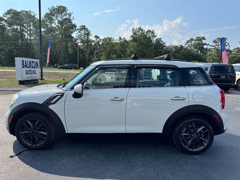 Used 2011 MINI Cooper Countryman S FWD image 5