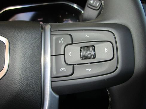 New 2026 GMC Sierra 1500 Elevation image 37