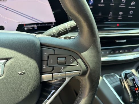 Used 2021 Cadillac Escalade Sport w/ Driver Assist Tech Package AWD/4WD image 30