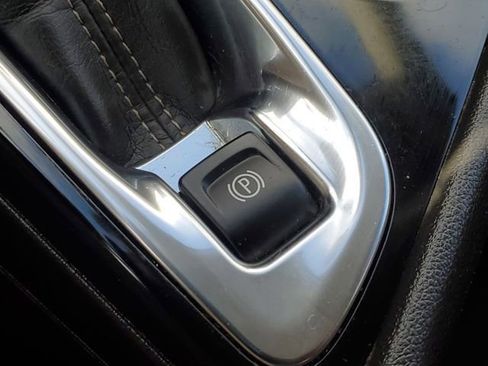 Used 2024 Buick Encore GX Preferred AWD/4WD image 22