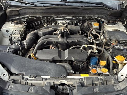Used 2017 Subaru Forester 2.5i Premium w/ All-Weather Package image 36