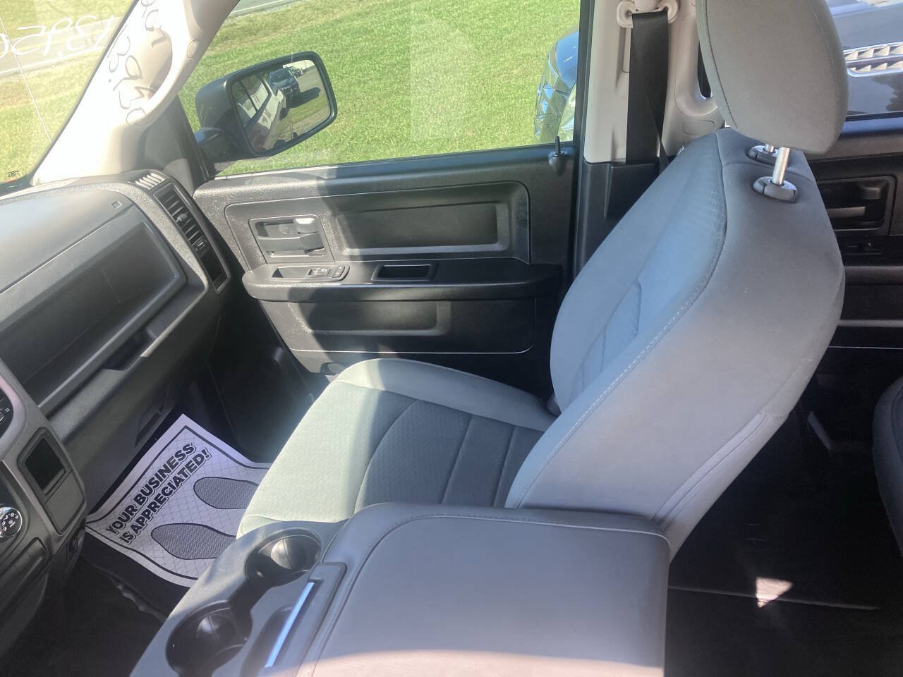 Used 2016 RAM 1500 Express w/ Popular Equipment Group AWD/4WD image 11