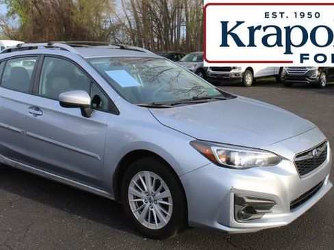 Used 2017 Subaru Impreza 2.0i Premium AWD/4WD image 1