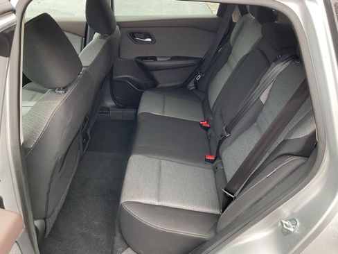 Used 2022 Nissan Rogue SV image 20