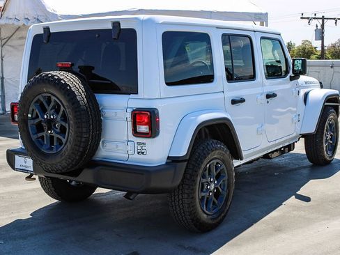 New 2026 Jeep Wrangler Unlimited Sport AWD/4WD image 8