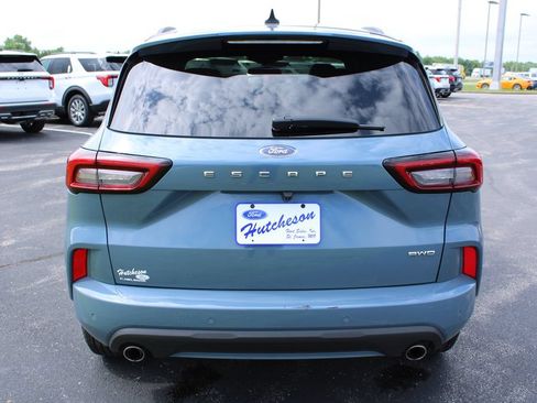 Used 2024 Ford Escape ST-Line w/ Tech Pack #1 AWD/4WD image 8