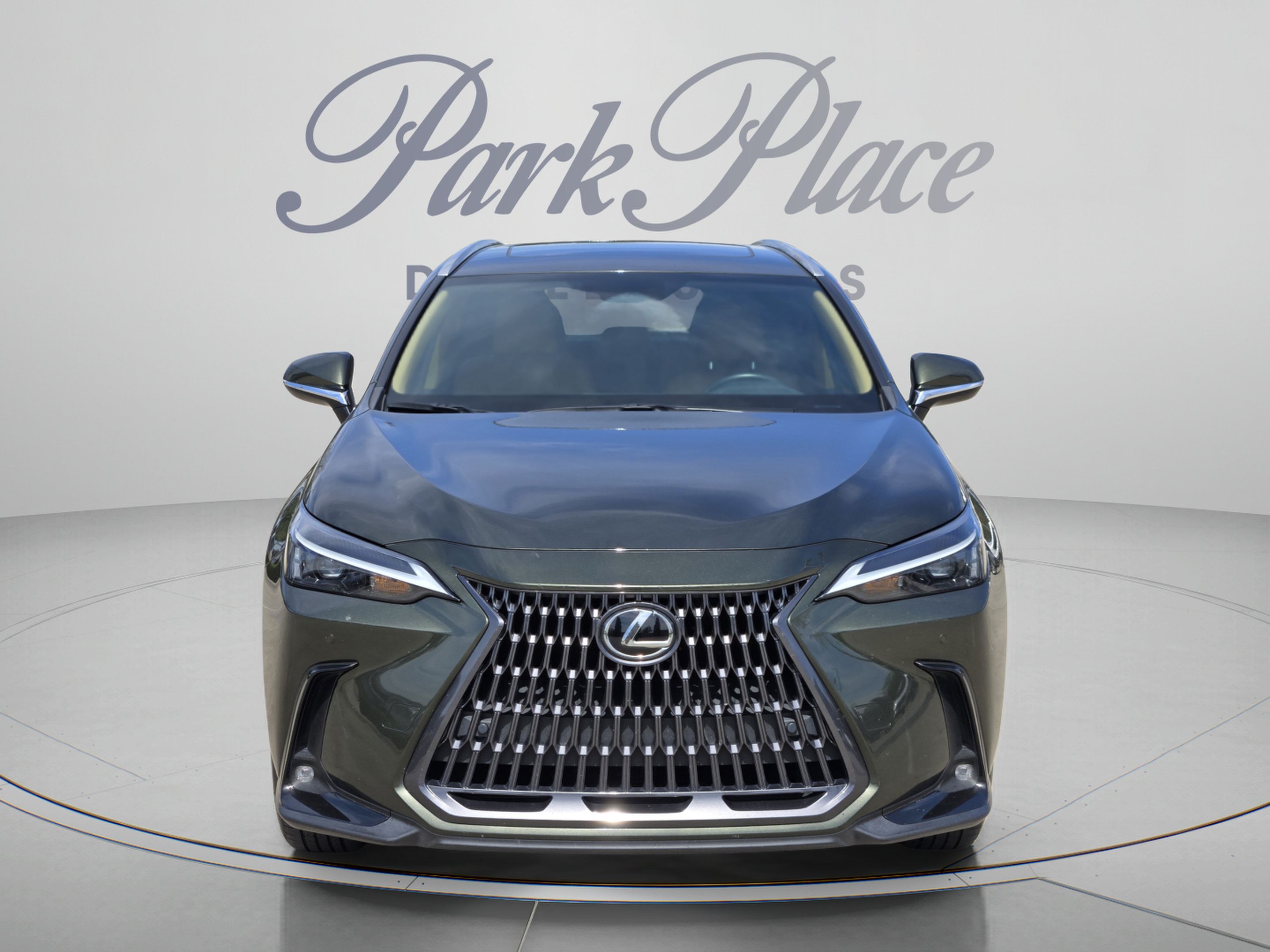 Used 2024 Lexus NX 250 FWD image 8