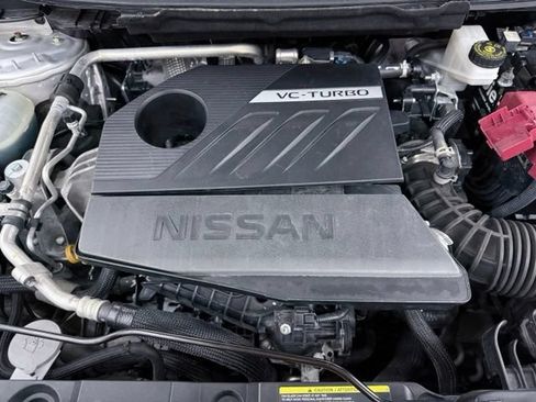 Used 2024 Nissan Rogue SV AWD/4WD image 13