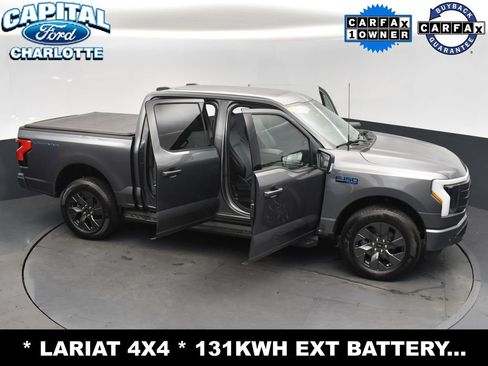 Used 2025 Ford F150 Lightning Lariat image 32