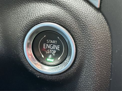 Used 2021 Chevrolet Silverado 1500 LT w/ Bed Protection Package image 46