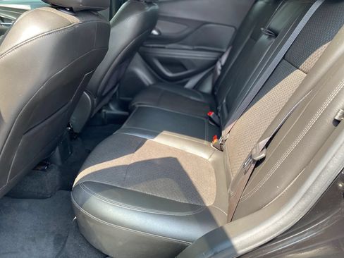 Used 2018 Buick Encore Preferred AWD/4WD image 13