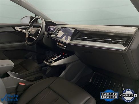 Used 2024 Audi Q4 e-tron Premium Plus image 20